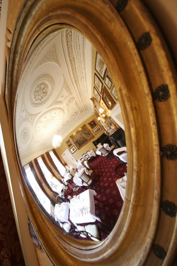 Отель Finnstown Castle Hotel Лукан-14