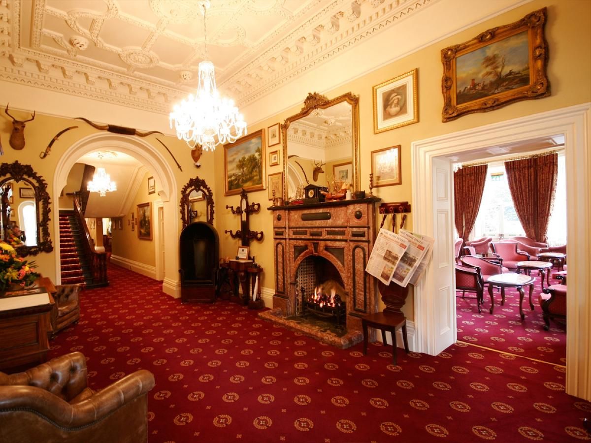 Отель Finnstown Castle Hotel Лукан-6