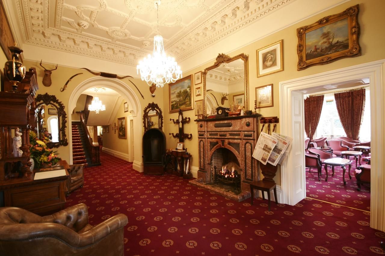 Отель Finnstown Castle Hotel Лукан-7
